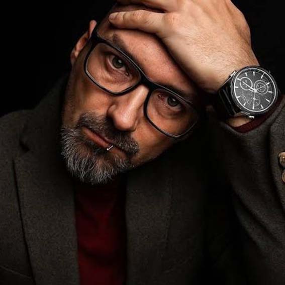 Alfredo Navarro presenta «Novelda-Japón» en el Teatro Wagner de Aspe